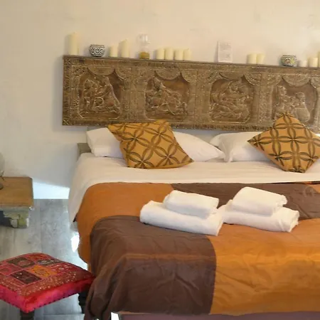 Bed & Breakfast Jureka Dependance Gafludi Rooms 3*