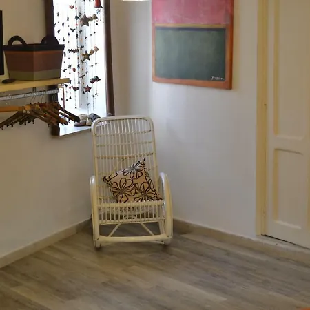 Jureka Dependance Gafludi Rooms Bed & Breakfast 3*